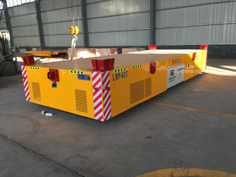 Modular Factory Transfer Cart 부근의 호텔